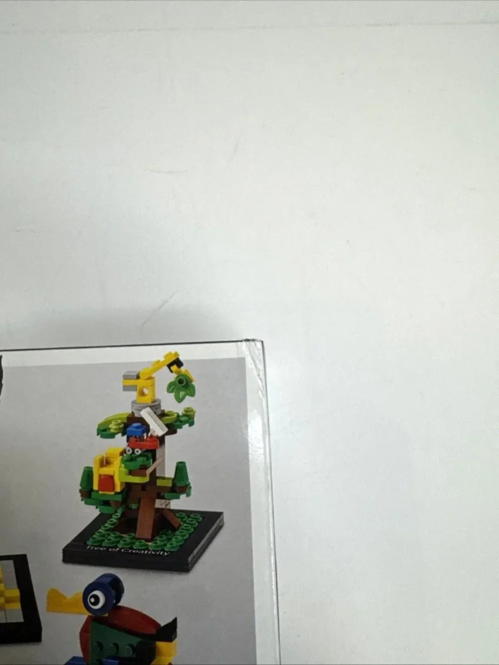 New LEGO Promotional: Tribute to Lego House (40563) Factory Sealed